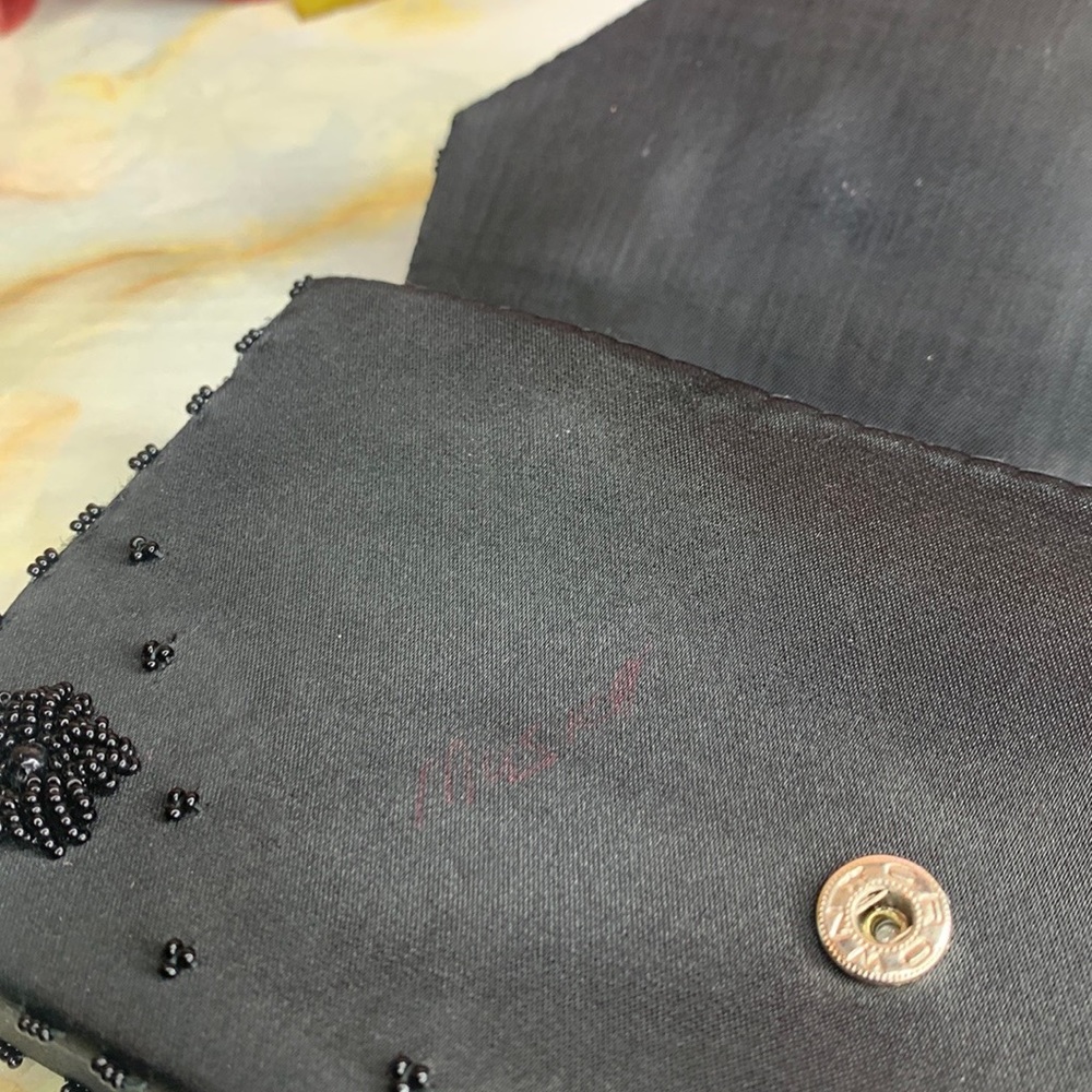 Vintage MCM Jay Dee Black Satin Beaded Floral Embroidered Hard Clutch - Picture 7 of 10